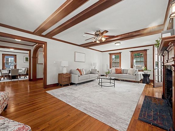 4th image of 15 Eden St