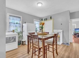 32 Ames St #3, Worcester, MA 01604