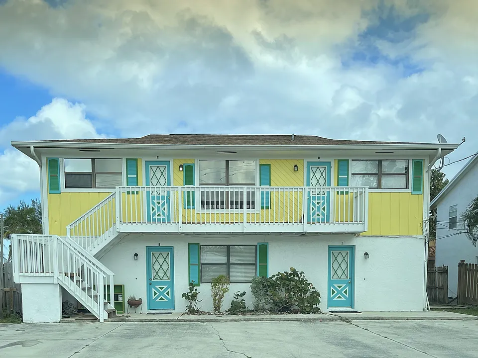 4 PLEX
