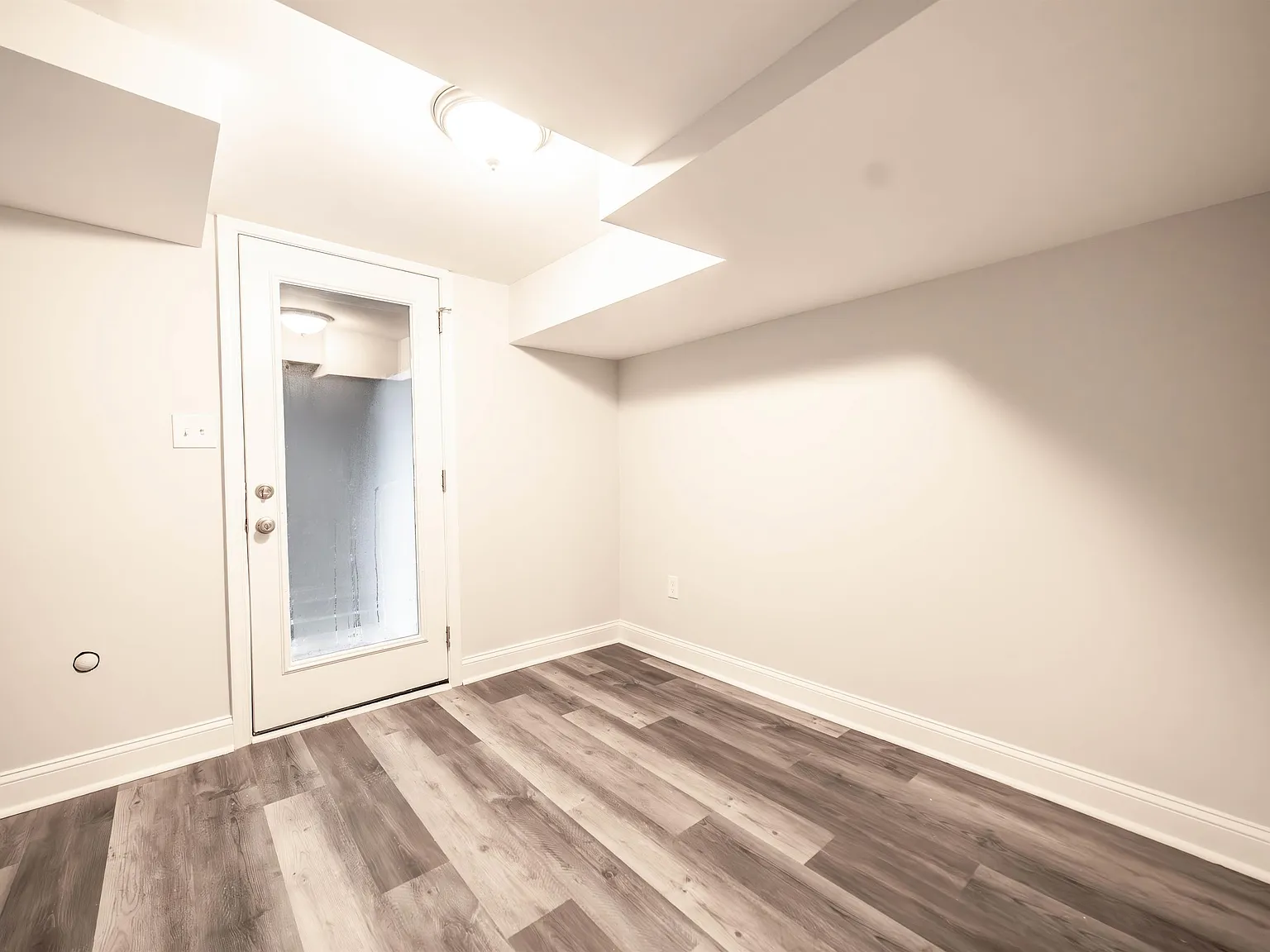 2489 Fairway - 1 — Photo 3
