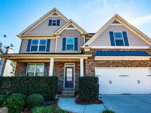 564 Riverwalk Manor Dr, Dallas, GA 30132