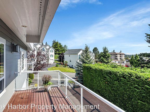 3rd image of 777 SW 19th Ct APT A1