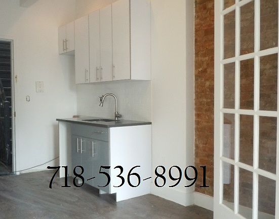 4th image of 350 Greene Ave #901