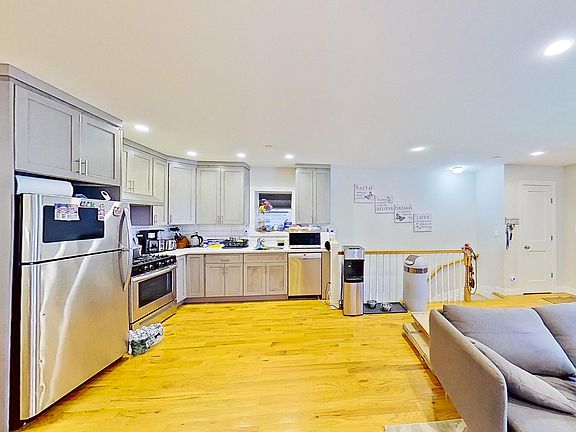 5th image of 1163 66th St APT 1
