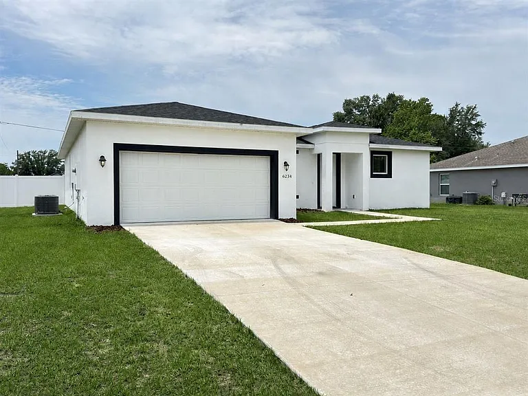 6234 SW 128th Street Rd — Photo 3