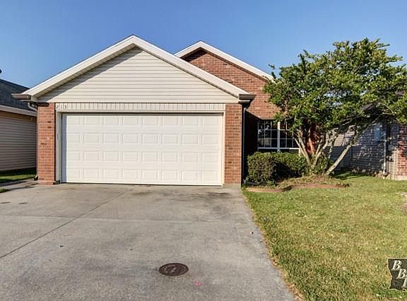 3rd image of 213 Jolie Oaks Blvd
