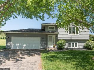 537 Saxony Ct, Chaska, MN 55318 | Zillow