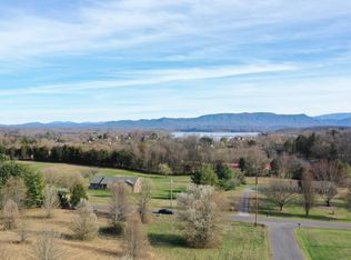Gaby Hills Dr, Dandridge, TN 37725