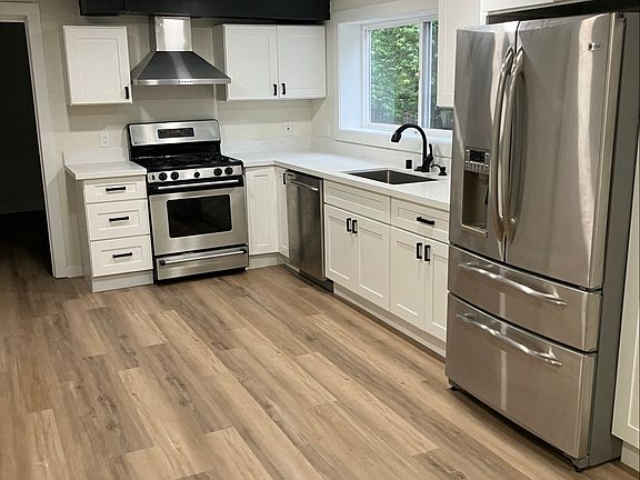3rd image of 20024 81st Ave W #L