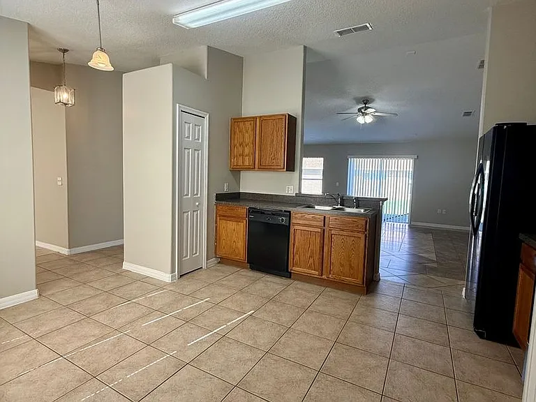 442 Flamingo Ct — Photo 8