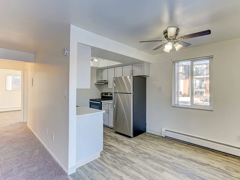 Heritage Apartments — Photo 16