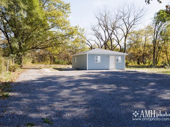 1581 S 16000e Rd, Pembroke Township, IL 60958