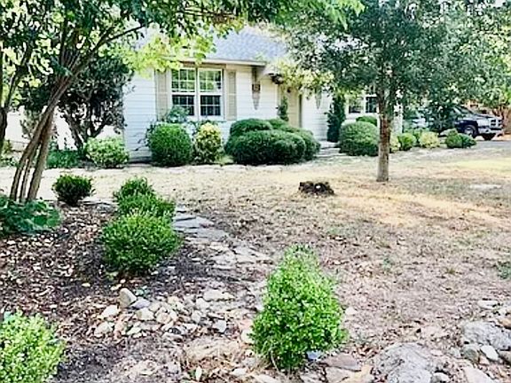 4th image of 1015 Kings Ln