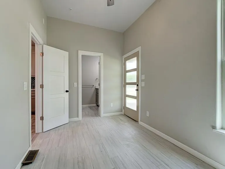 222 S University Blvd #2 — Photo 6