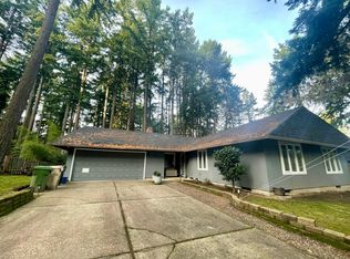 18499 Timbergrove Ct, Lake Oswego, OR 97035