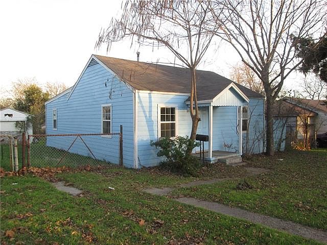 1st image of 222 NE 31st St