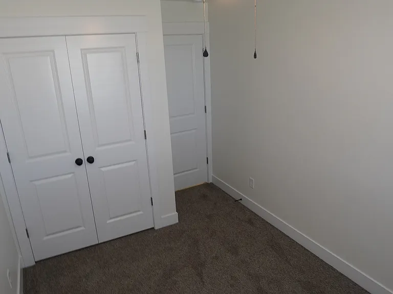 1570 S 150 W — Photo 19