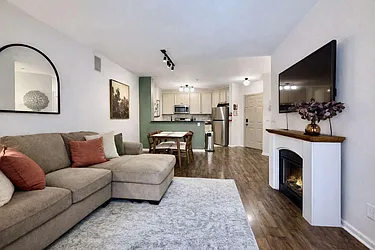 24 Avenue at Port Imperial, #227