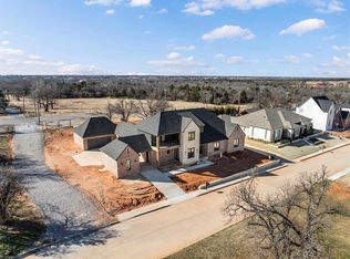 6201 Canopy Ln, Edmond, OK 73025