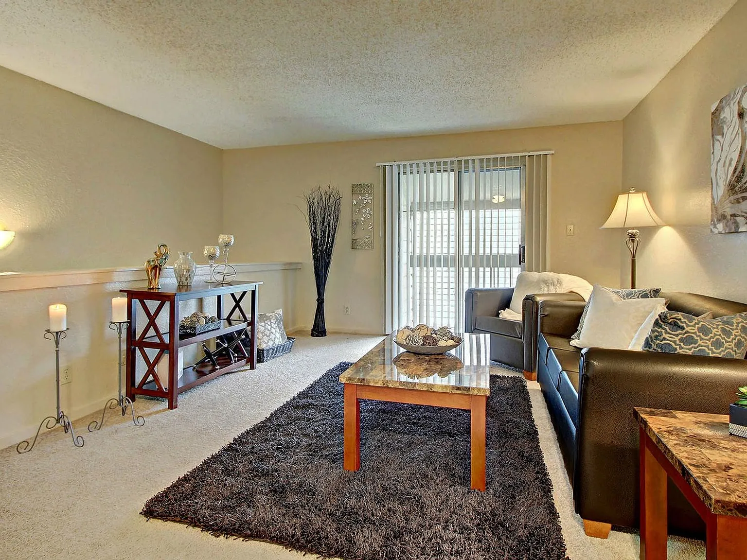 Sawmill Apartments — Photo 1