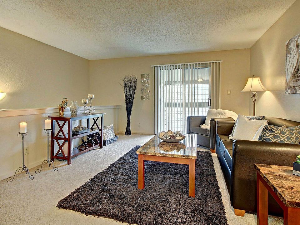 1st image of 12903 E 35th Pl #1607