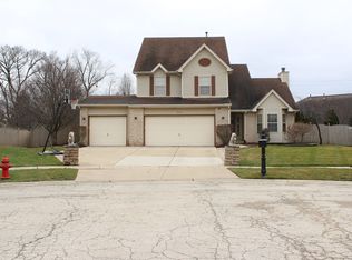 2512 Calico Ct, Lockport, IL 60441