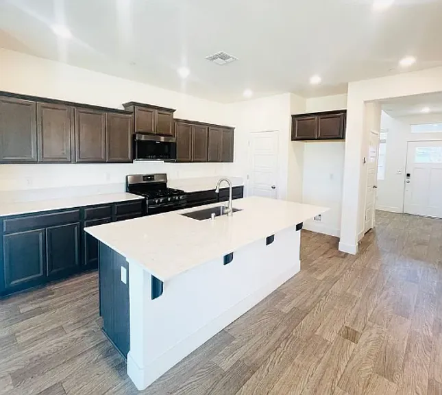 2387 Explorador Dr — Photo 5