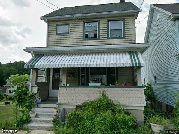 102 Rhume St, Nesquehoning, PA 18240