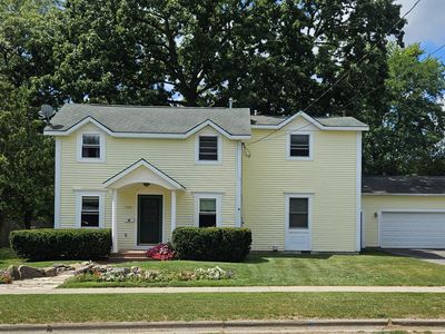 1026 Lincoln Lake Ave SE, Lowell, MI, 49331