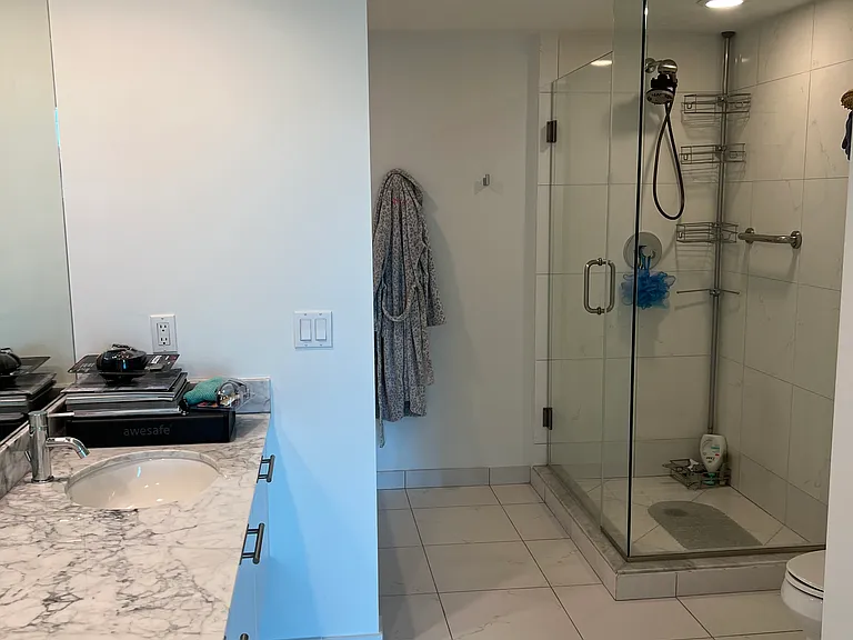 500 Brickell Ave #2405 — Photo 12
