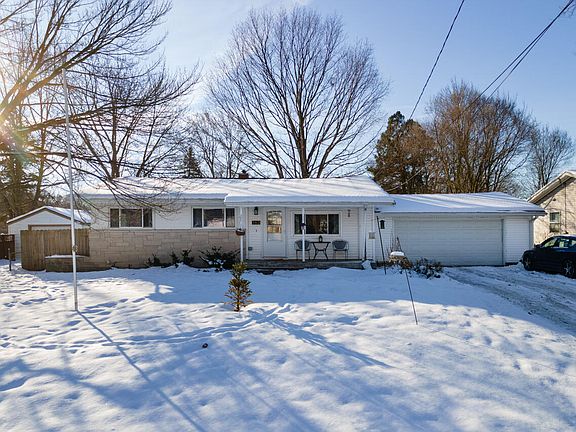 2nd image of 162 Eastwood Dr