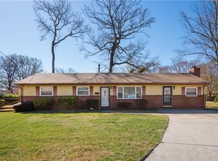 736 Lynch Cir, Virginia Beach, VA 23455