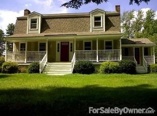 4 Red Fern Cir, Londonderry, NH 03053
