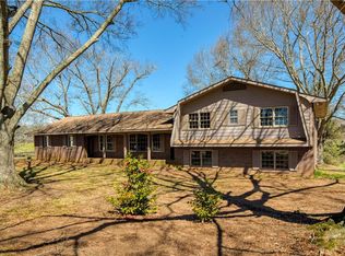 118 Kelly Bridge Rd, Dawsonville, GA 30534