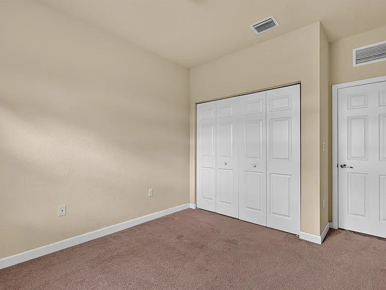 17094 SW 95th Ter — Photo 17