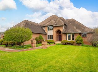 6565 Spring Meadow Ln, Plymouth, MI 48170