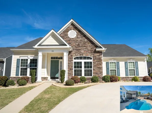 100 Fawn Hill Dr, Simpsonville, SC 29681