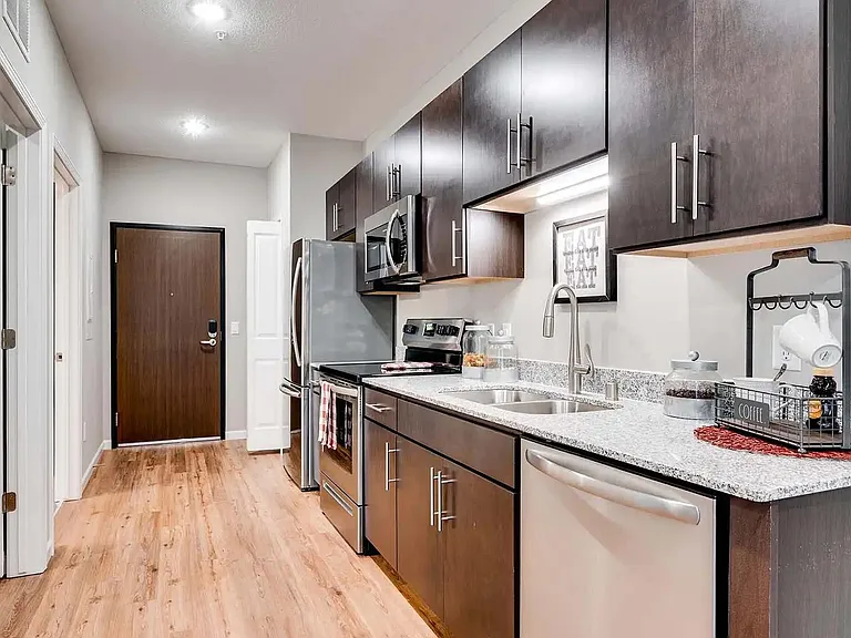 Circle Pines, MN Lexington Lofts | Ivy | Kitchen