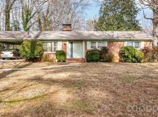1200 Piedmont Rd, Morganton, NC 28655