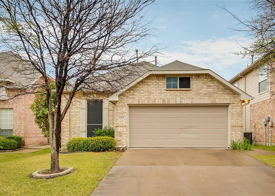 1st image of 11744 Ficus Dr