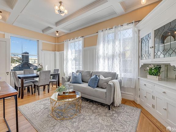 3rd image of 2839 23rd St