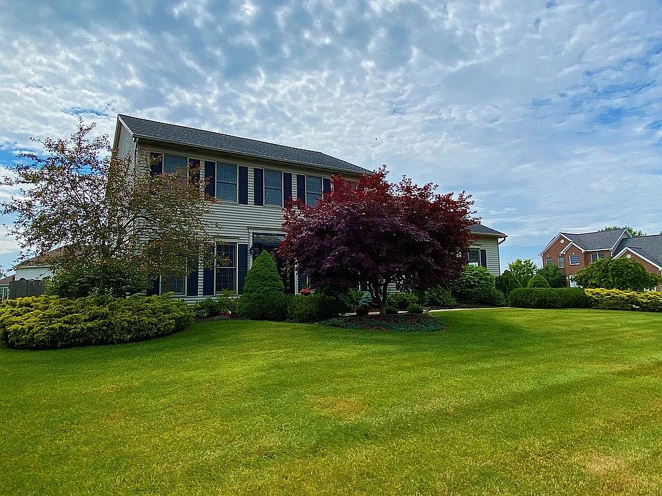 1st image of 4250 Thornwood Ln