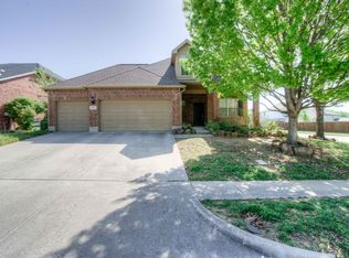 1020 Shearwater Ave, Aubrey, TX 76227