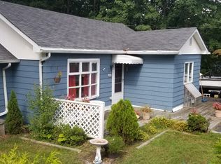 204 Sound Beach Blvd, Sound Beach, NY 11789