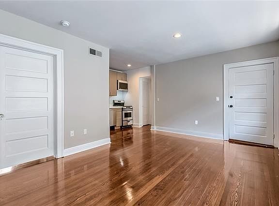 4th image of 920 S Carrollton Ave APT Q