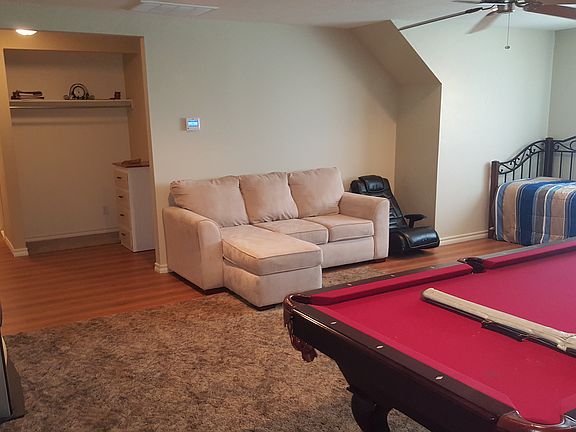 3rd image of 5401 SE 155th St