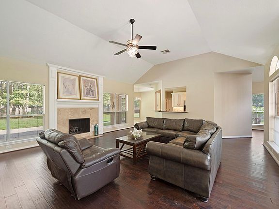 4th image of 2615 Roman Forest Blvd