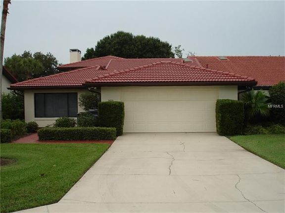 2nd image of 2660 Clubhouse Dr