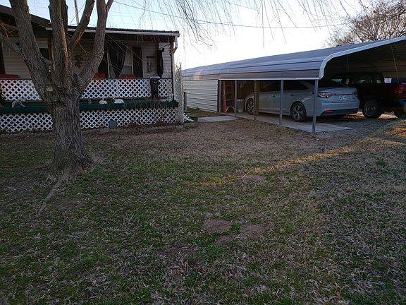 2nd image of 10 Pinto Dr