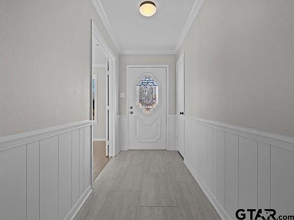 4th image of 9313 Tipperary Dr